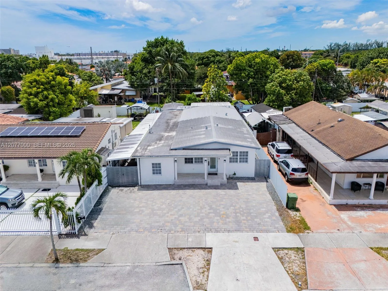 350 W 16th St, Hialeah, FL 33010 photo 2
