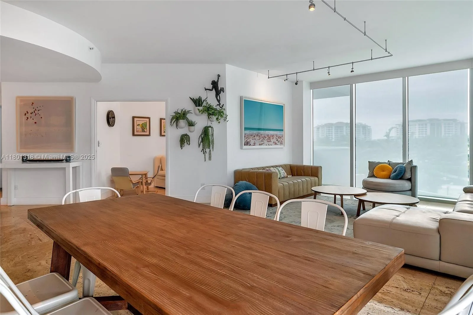 300 S Pointe Dr # 403, Miami Beach, FL 33139 photo 6