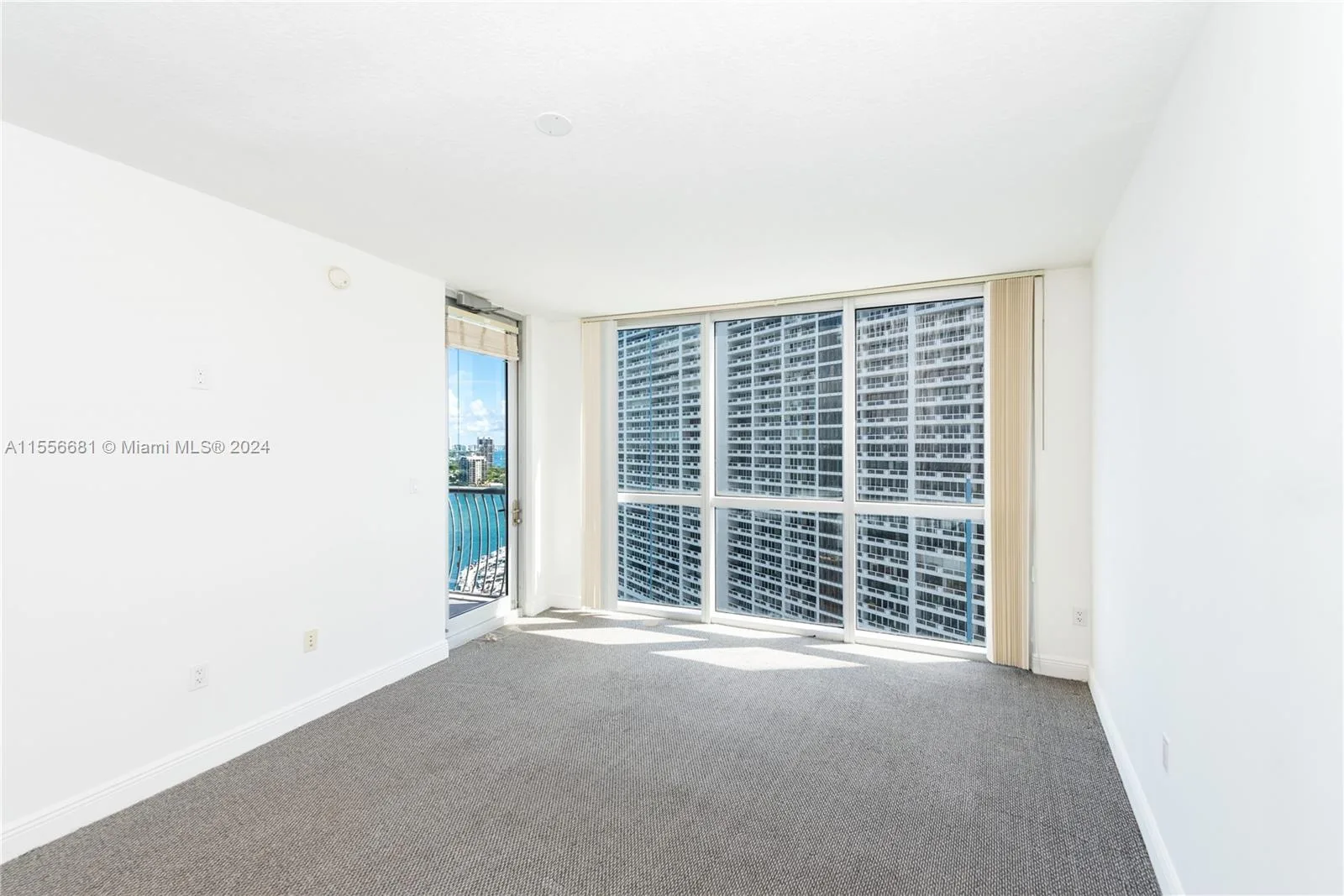 1750 N Bayshore Dr # 2202, Miami, FL 33132 photo 12