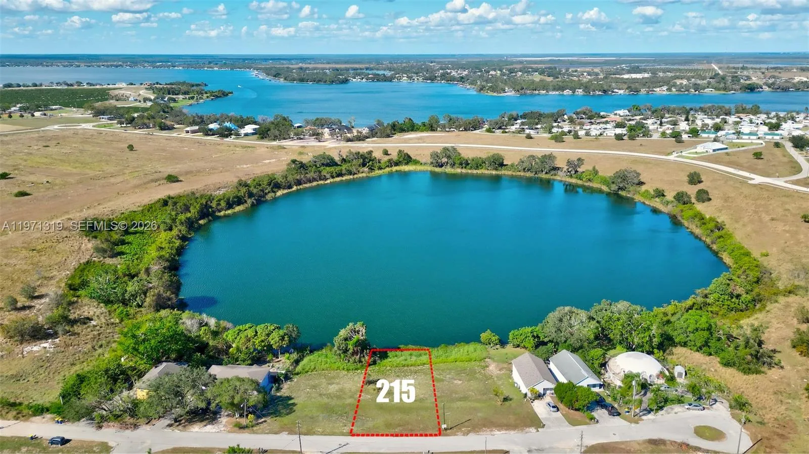 215 Rachard Blvd, Lake Placid, FL 33852 photo 2