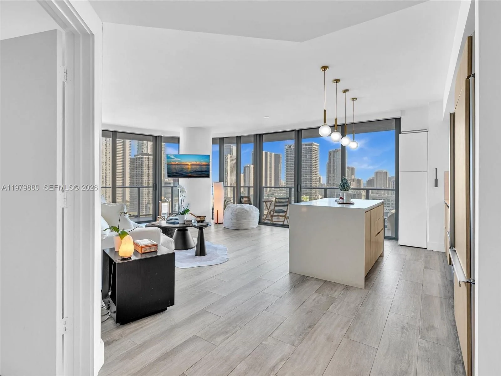 121 NE 34th St # 2104, Miami, FL 33137 photo 4