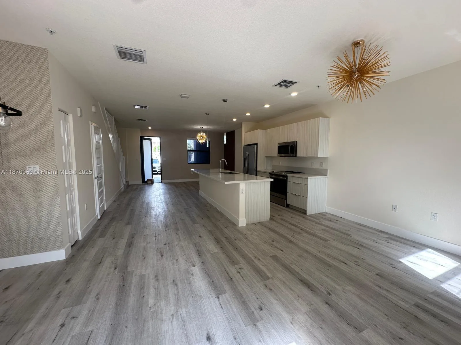 10413 NW 82nd St # 9, Doral, FL 33178 photo 6