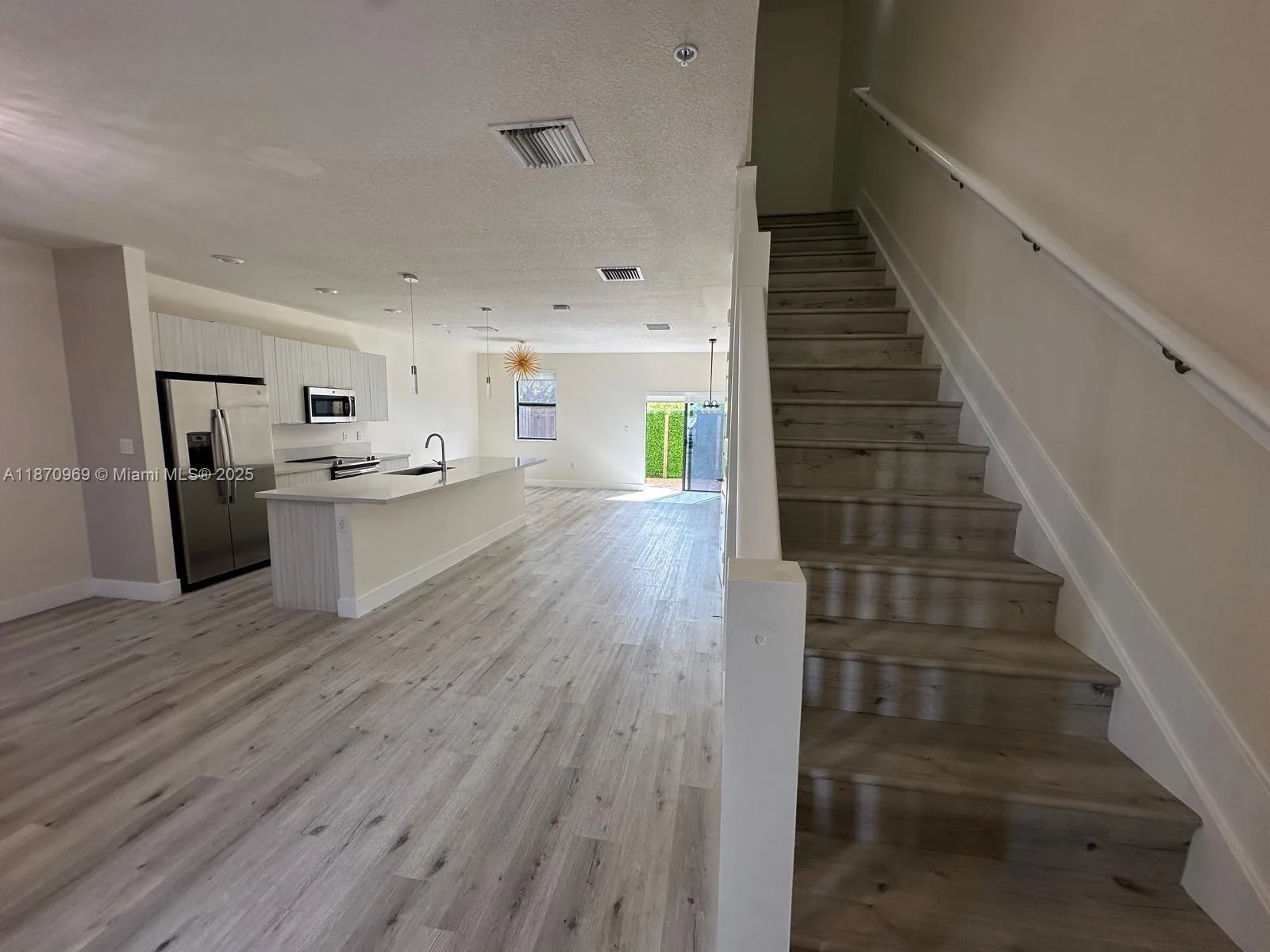 10413 NW 82nd St # 9, Doral, FL 33178 photo 9