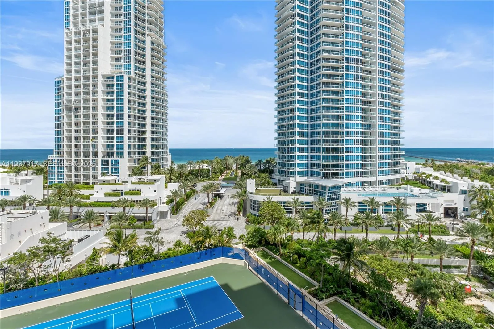 South Pointe Tower – photo 29