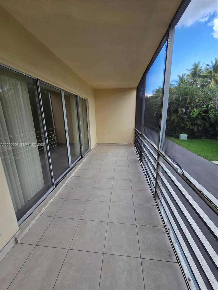 1000 NE 14th Ave # 210, Hallandale Beach, FL 33009 photo 10