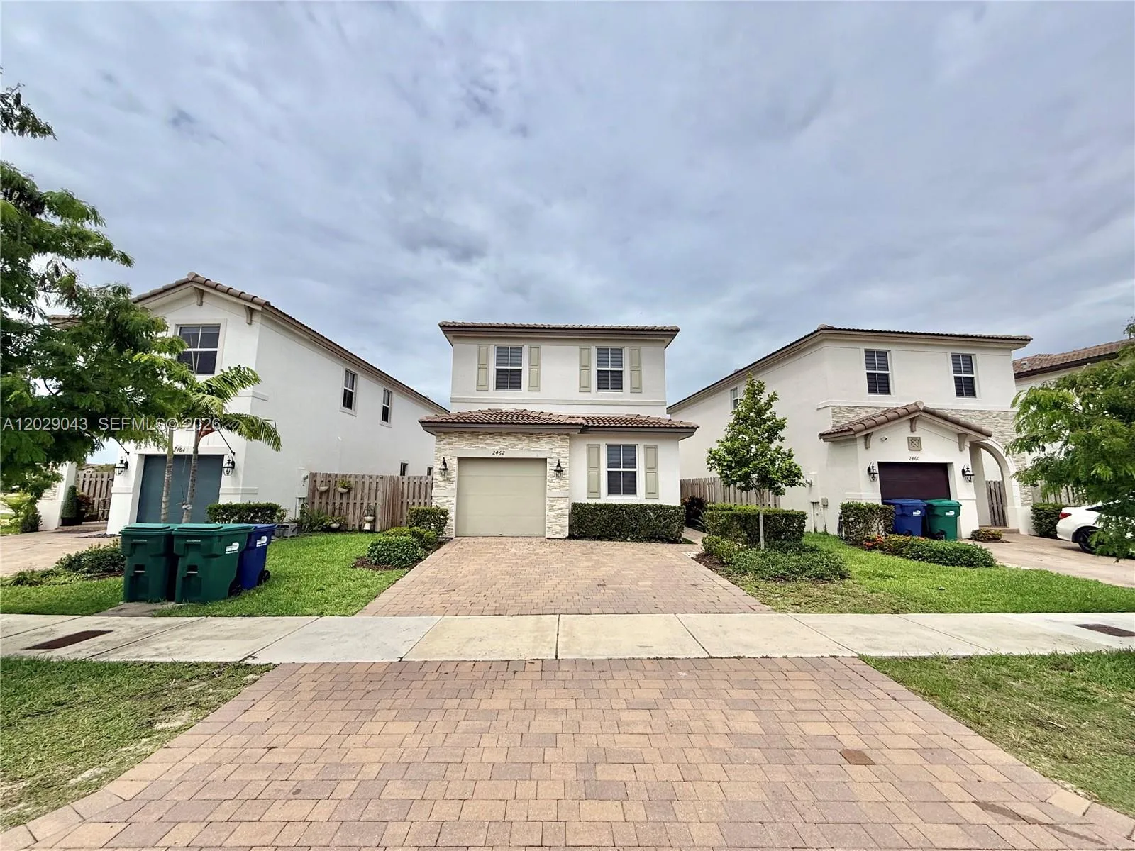 2462 NW 131st Cir, Miami, FL 33167