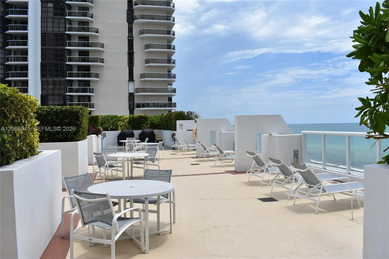 6365 Collins Ave # 3804, Miami Beach, FL 33141 photo 2