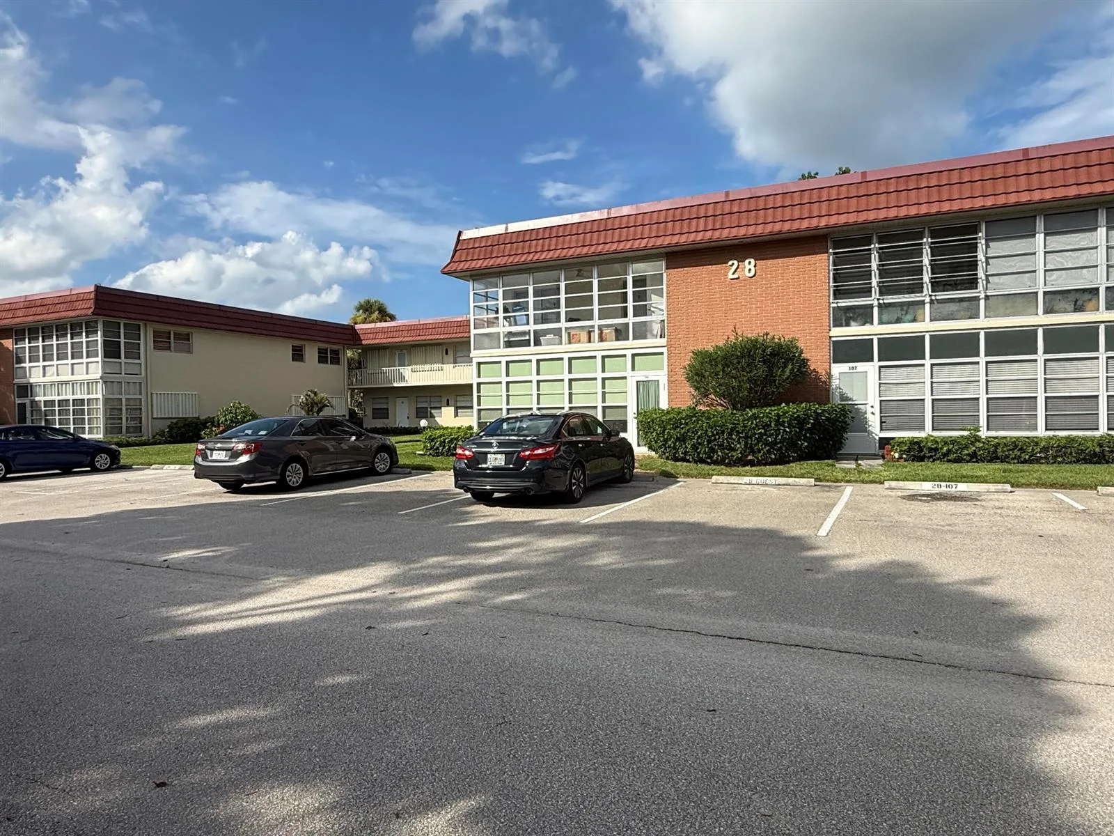 28 PINE ARBOR # 105, Vero Beach, FL 32962 — zdjęcie 2