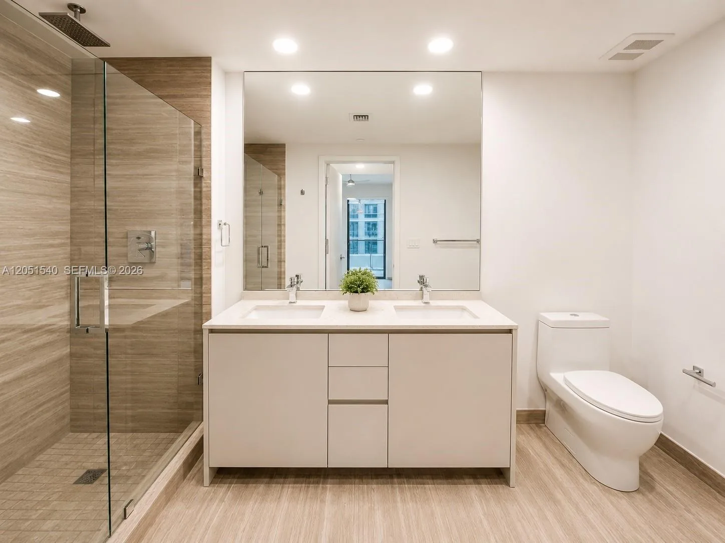 1010 Brickell Ave # 3309, Miami, FL 33131 photo 6