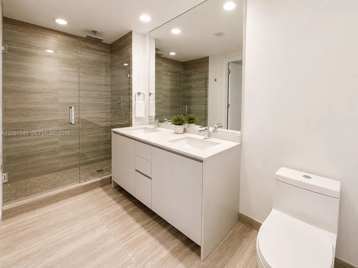 1010 Brickell Ave # 3309, Miami, FL 33131 photo 7