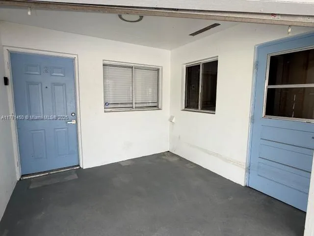 162 Tropical Shores Way, Fort Myers, FL 33931 photo 2