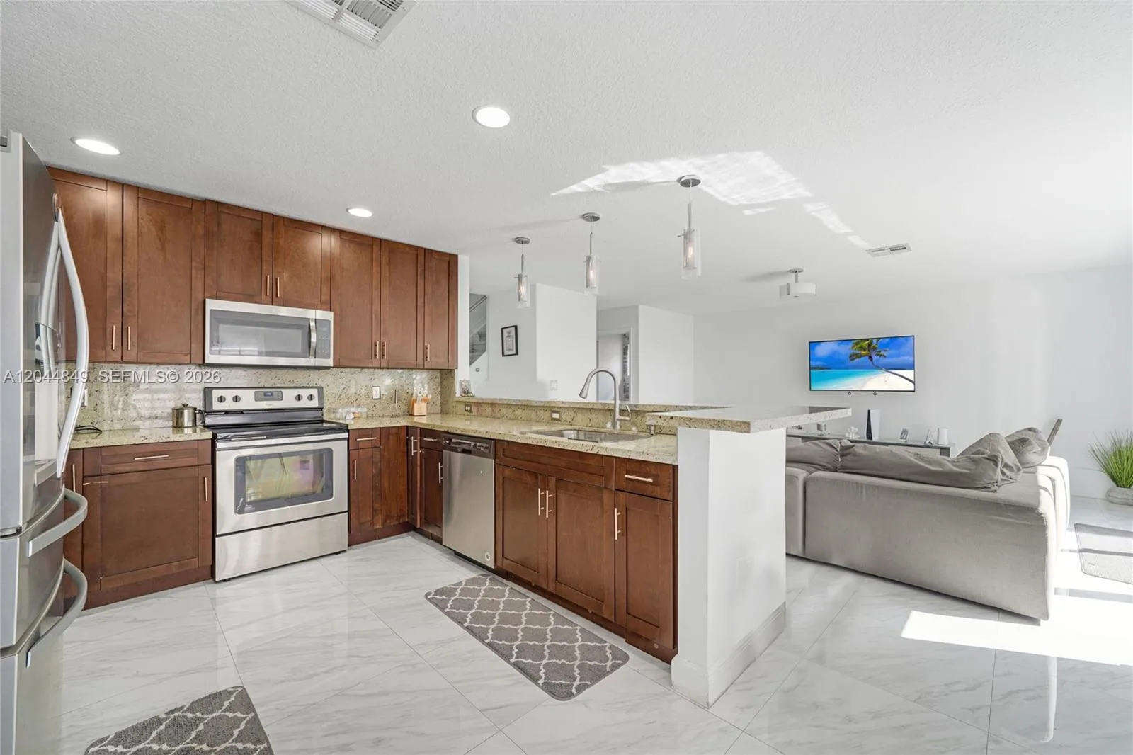 16546 SW 103rd Ln, Miami, FL 33196 photo 9