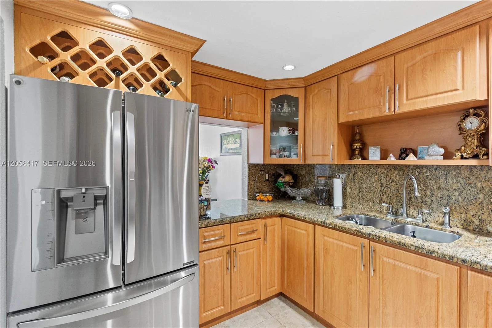 6215 W 20th Ave # 402, Hialeah, FL 33012 photo 7
