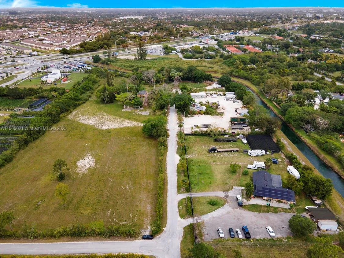 12501 SW 236th St, Homestead, FL 33032 photo 10