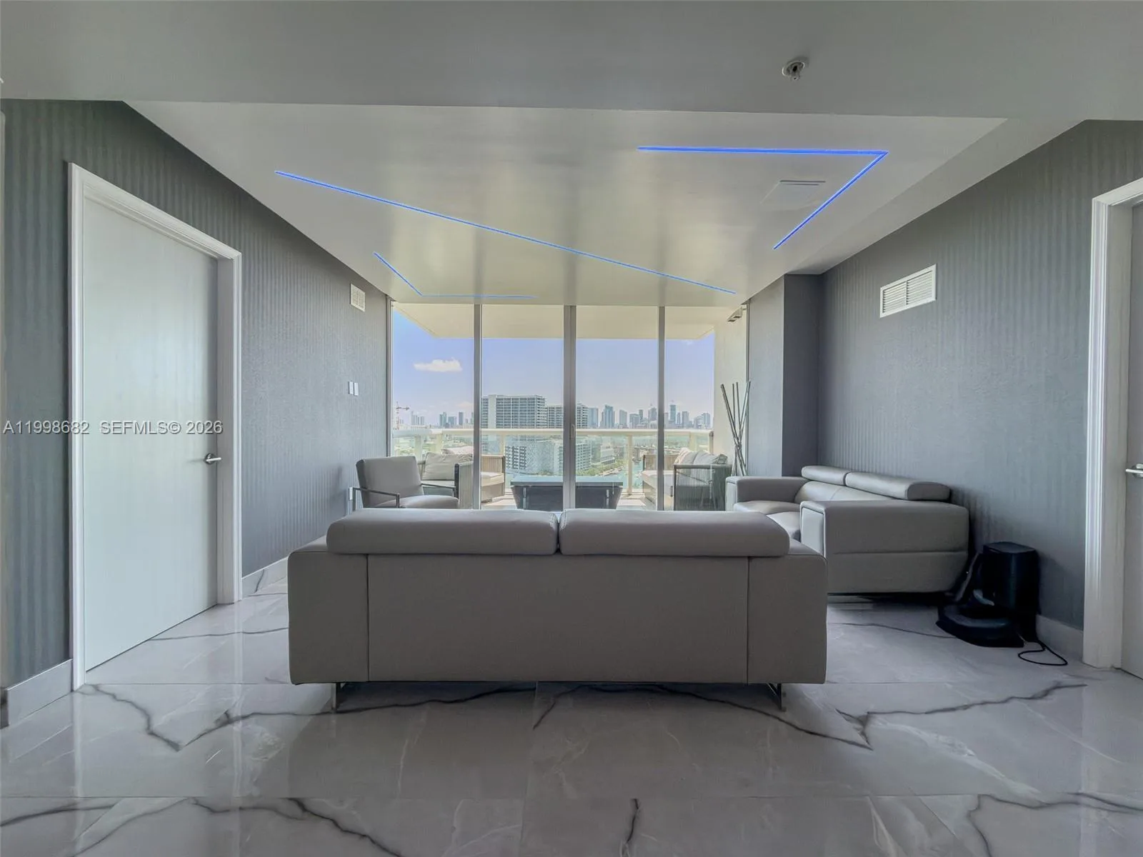 1861 NW S River Dr # 2308, Miami, FL 33125 photo 5