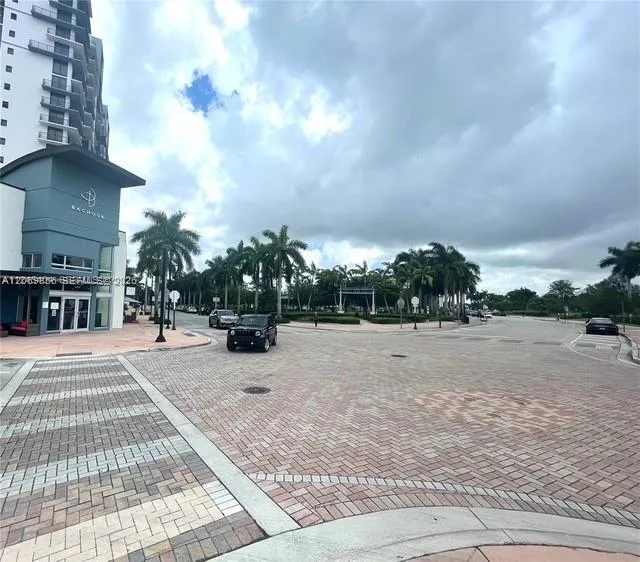 5252 NW 85th Ave # 1608, Doral, FL 33166 photo 2