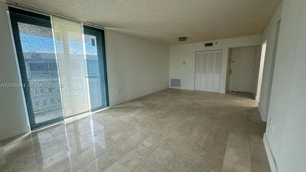 919 Hillcrest Dr # 201, Hollywood, FL 33021