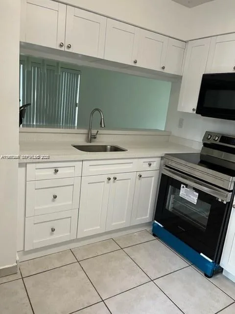14020 SW 90th Ter # 14020, Miami, FL 33186 photo 13