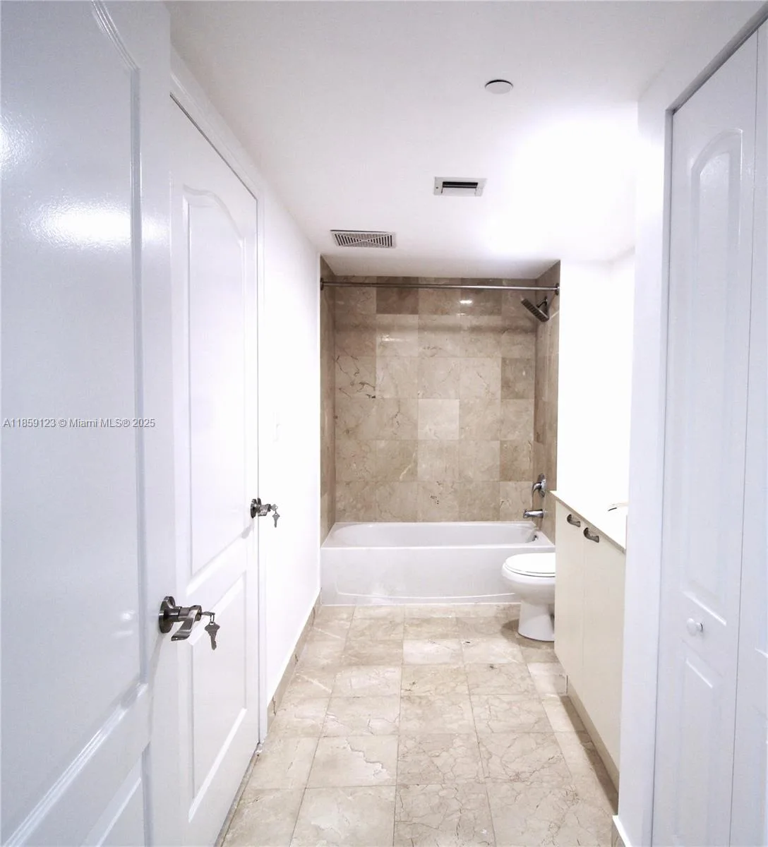 2101 Brickell Ave # 1711, Miami, FL 33129 photo 7