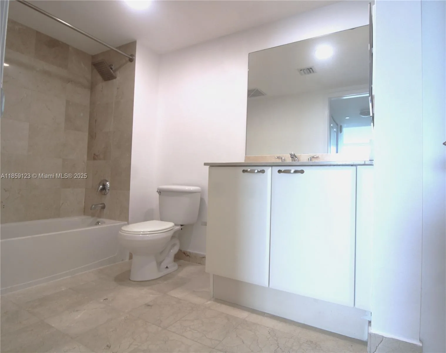 2101 Brickell Ave # 1711, Miami, FL 33129 photo 8