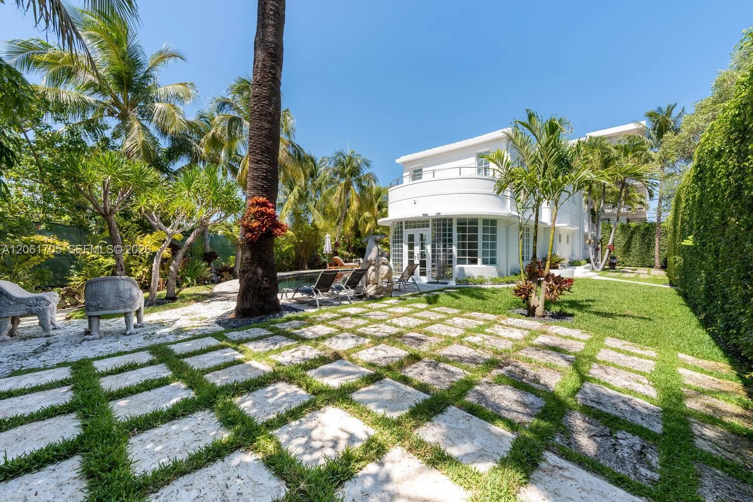 841 19th St, Miami Beach, FL 33139 photo 4