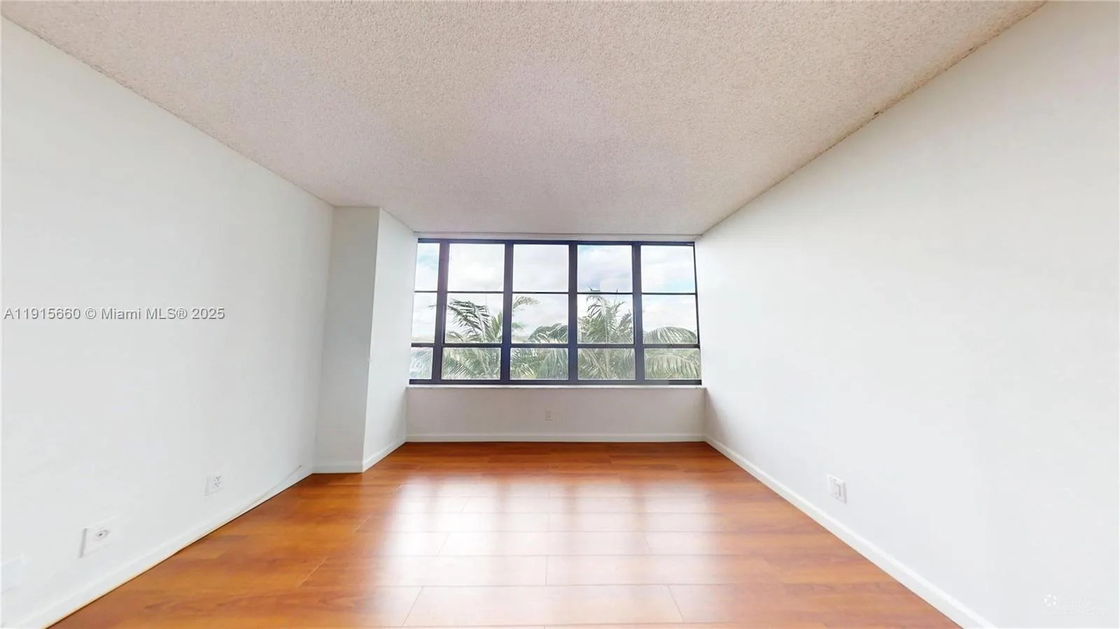 500 Three Islands Blvd # 408, Hallandale Beach, FL 33009 photo 11