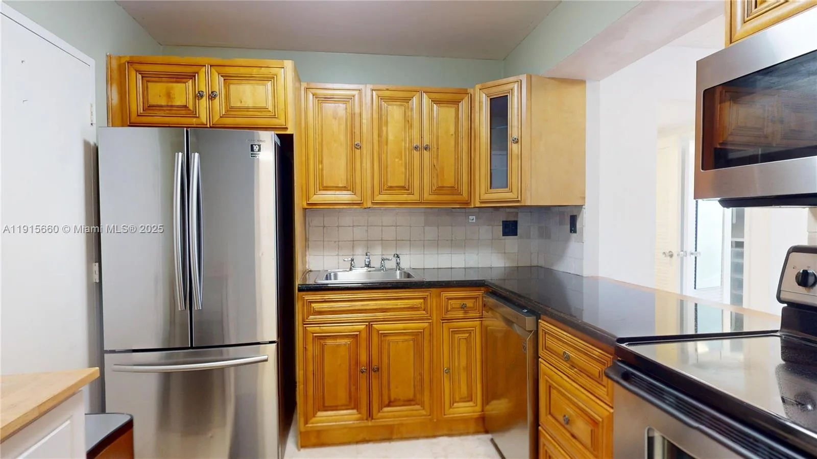 500 Three Islands Blvd # 408, Hallandale Beach, FL 33009 photo 9