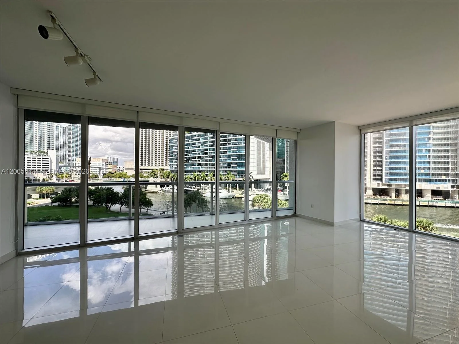 465 BRICKELL AV # 502, Miami, FL 33131 photo 11