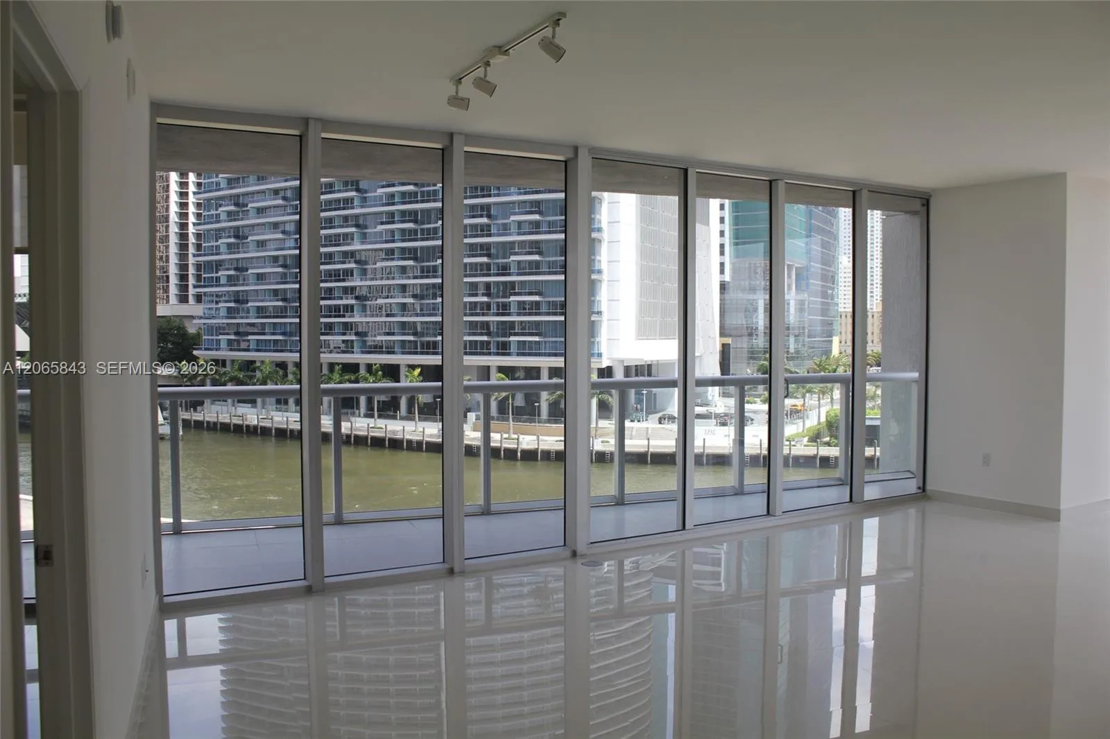 465 BRICKELL AV # 502, Miami, FL 33131 photo 7