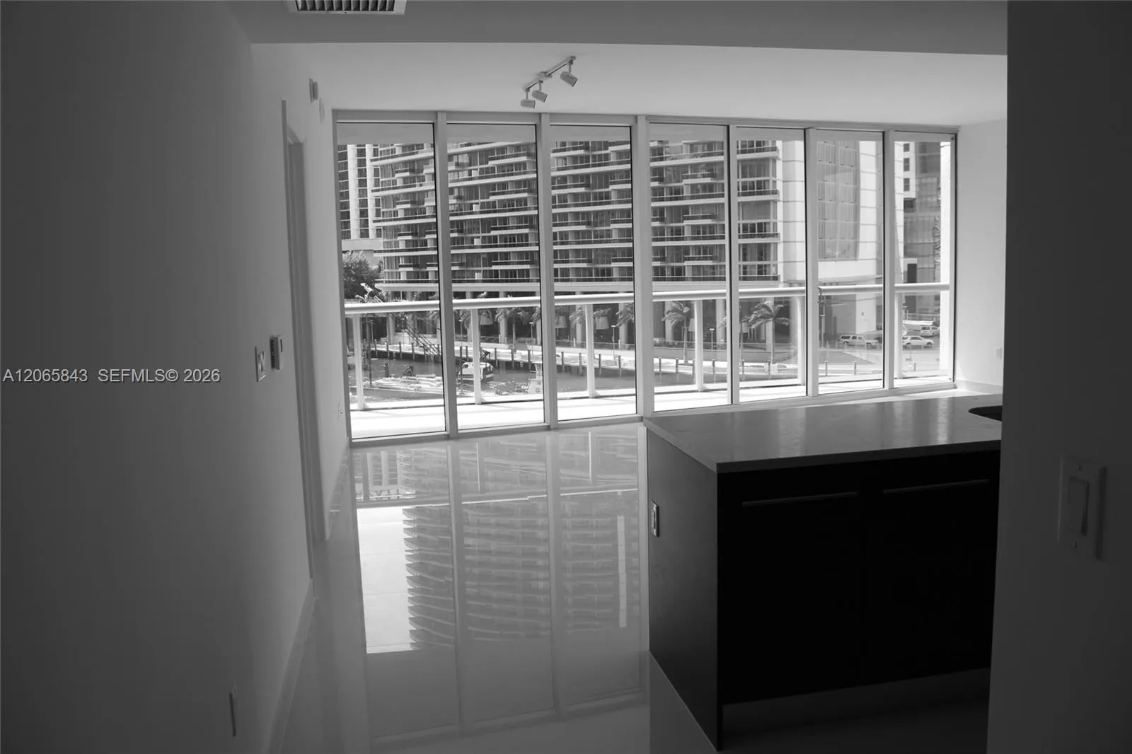 465 BRICKELL AV # 502, Miami, FL 33131 photo 8