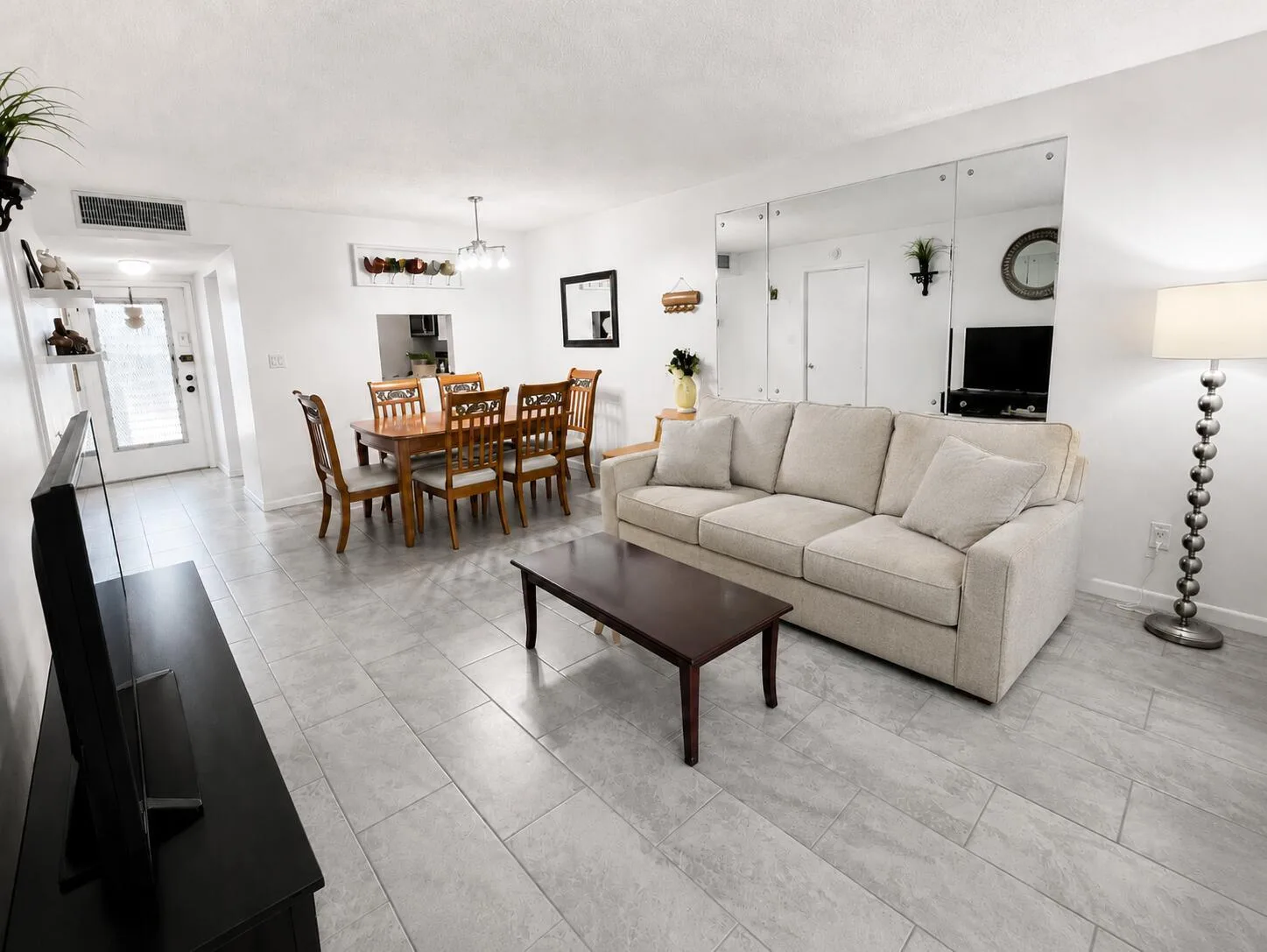 6300 NW 62ND Street # 308, Tamarac, FL 33319