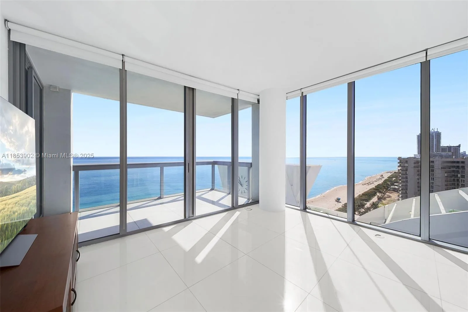 6899 Collins Ave # 2108, Miami Beach, FL 33141 photo 2