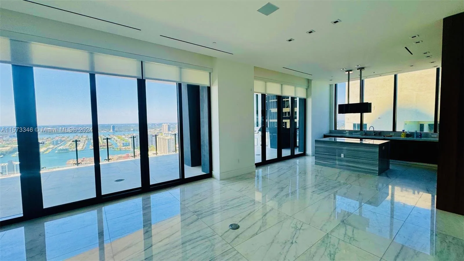 Muse Residences – photo 21