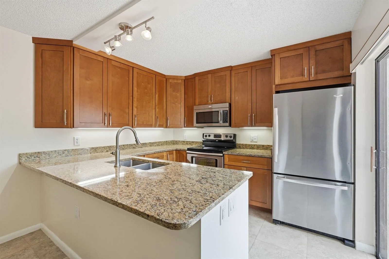 2904 SW Sunset Trace Circle, Palm City, FL 34990 photo 4