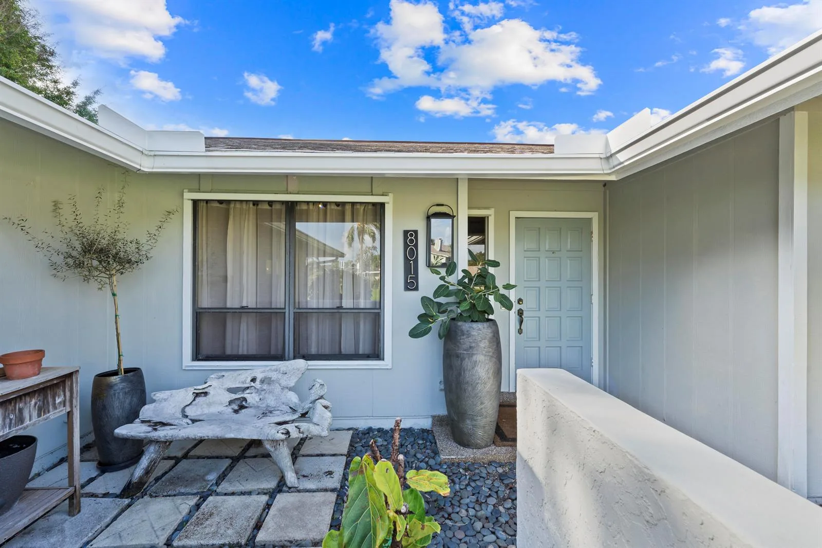 8015 SE Trenton Avenue, Hobe Sound, FL 33455 photo 4