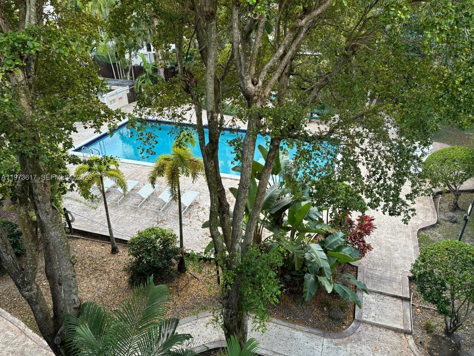 6884 N Kendall Dr # C407, Pinecrest, FL 33156 photo 9
