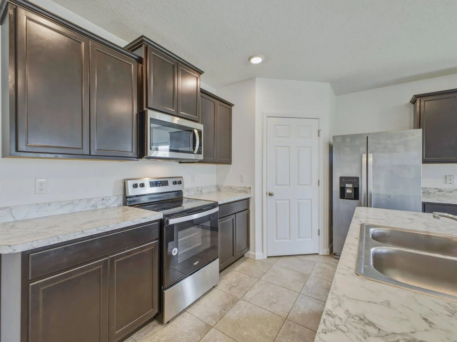 718 SW Crean Terrace SW, Port St. Lucie, FL 34953 photo 6