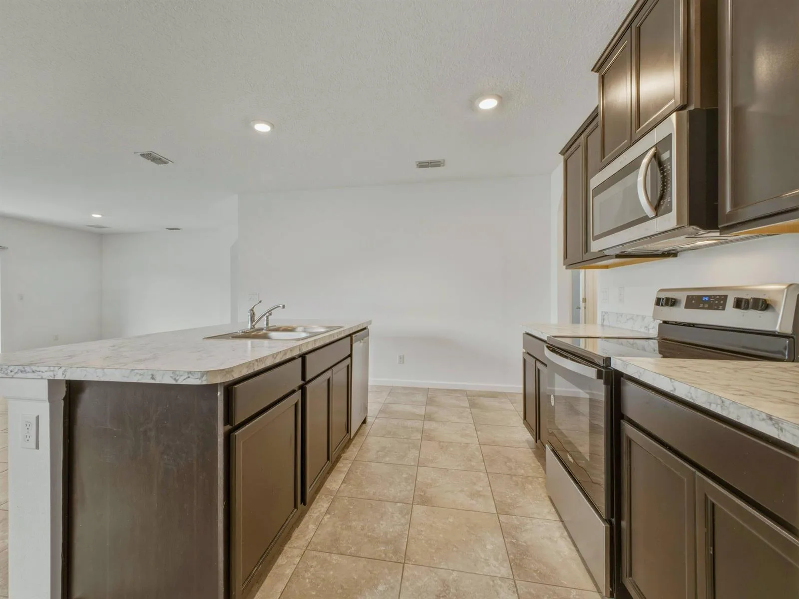 718 SW Crean Terrace SW, Port St. Lucie, FL 34953 photo 7