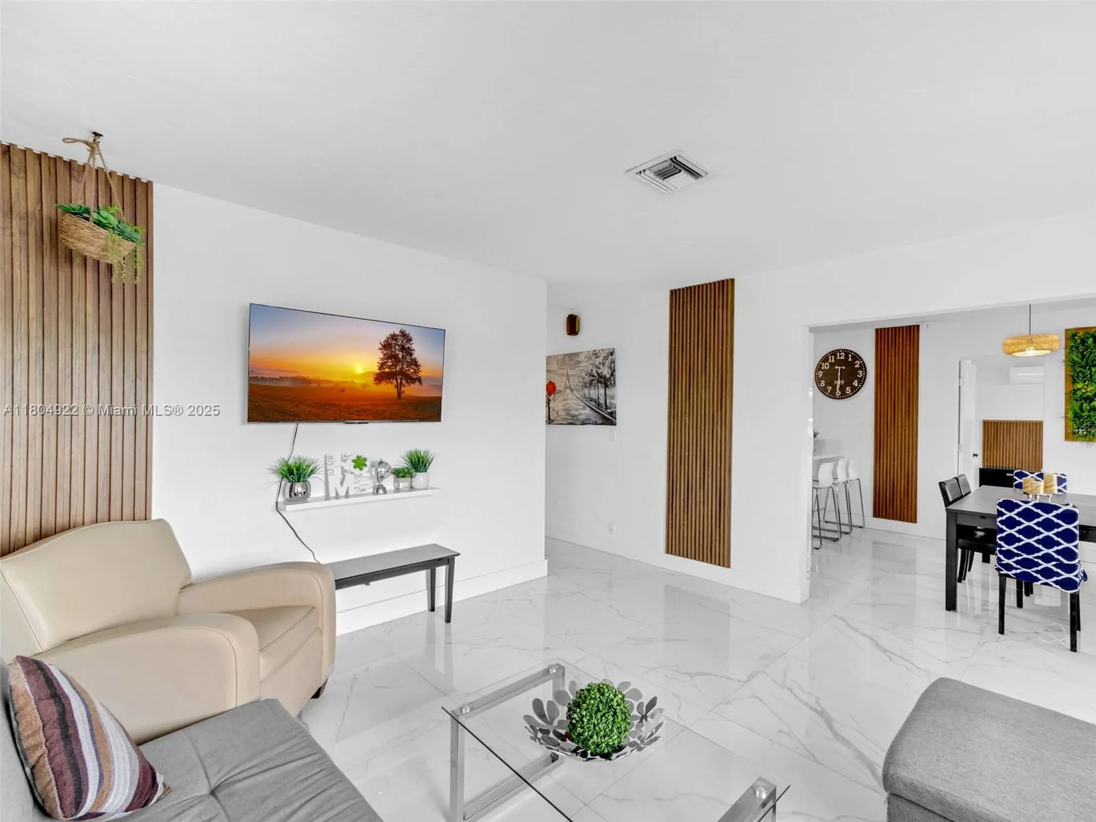 421 W Pembroke Rd # 0, Hallandale Beach, FL 33009 photo 3