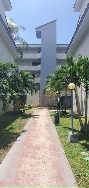 8205 SW 152nd Ave # F-306, Miami, FL 33193 photo 2