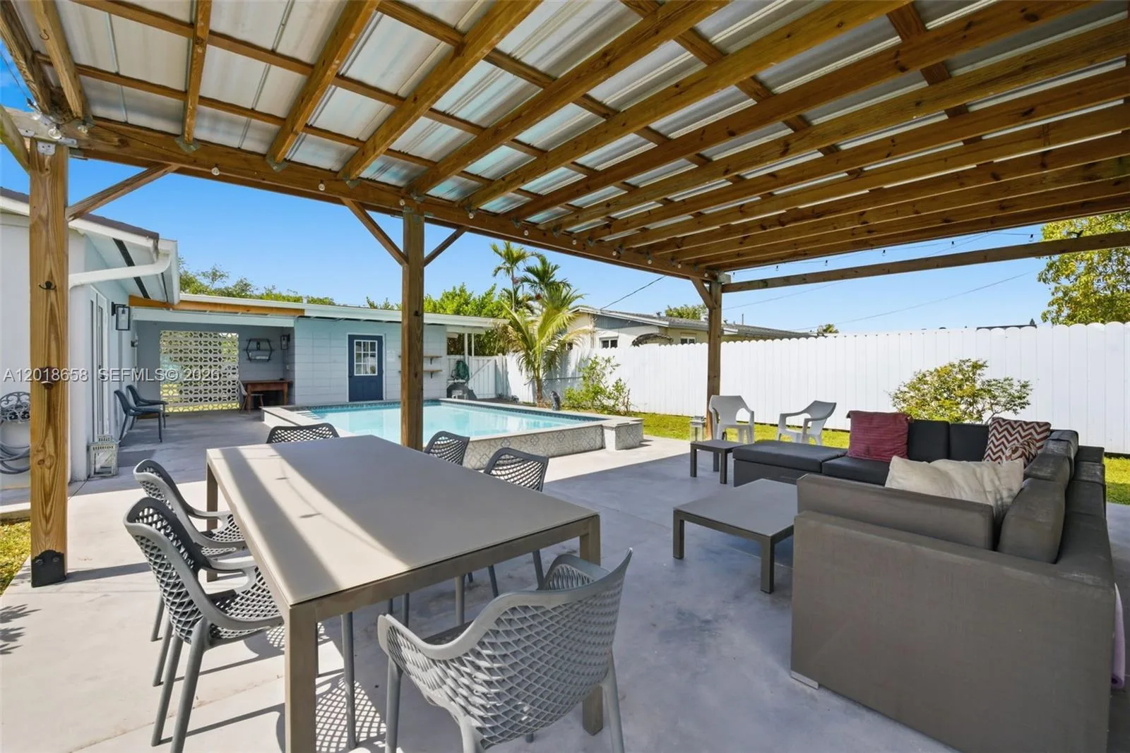 9955 SW 215th St, Cutler Bay, FL 33189 photo 3