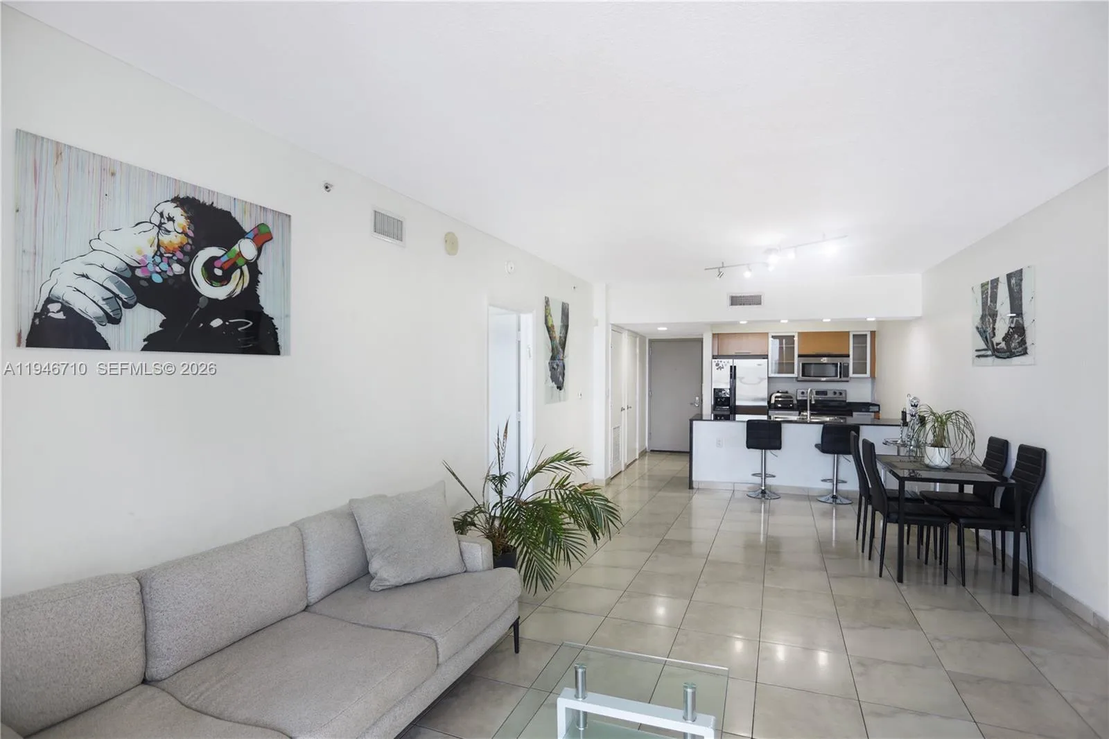 1750 N Bayshore Dr # 3210, Miami, FL 33132 photo 11