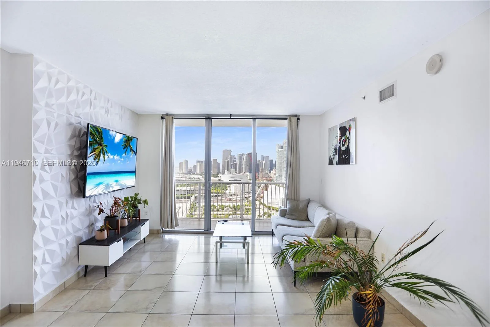 1750 N Bayshore Dr # 3210, Miami, FL 33132 photo 6
