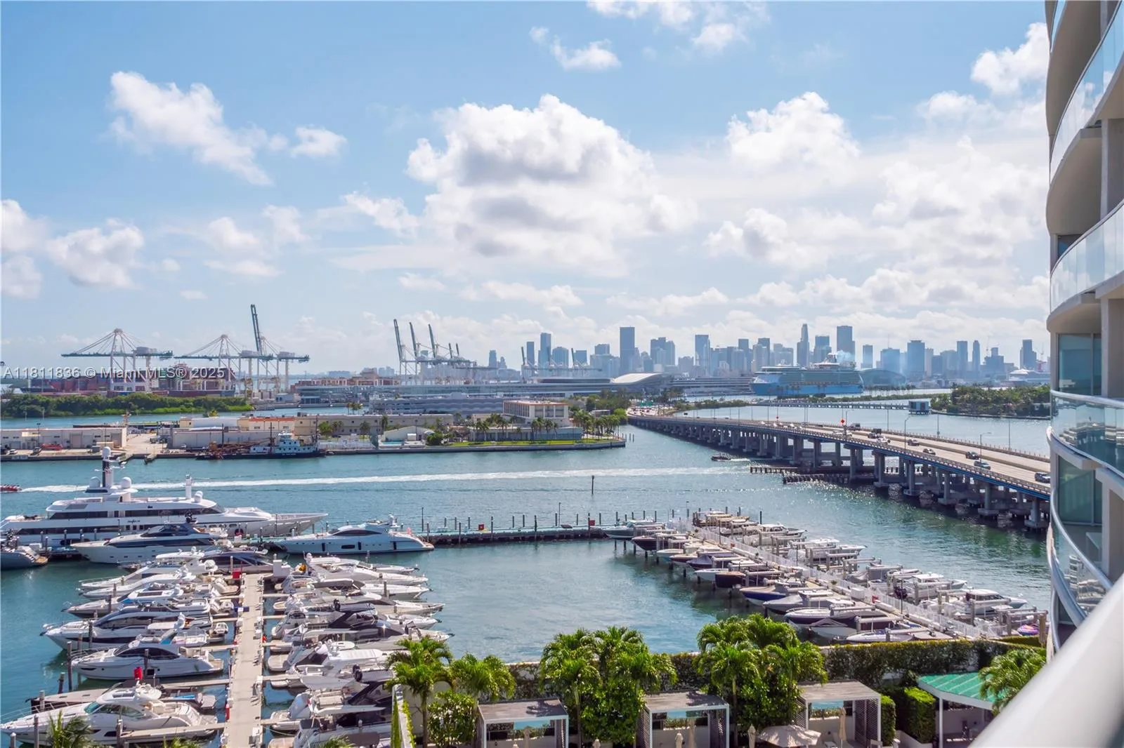 450 Alton Rd # 1007, Miami Beach, FL 33139