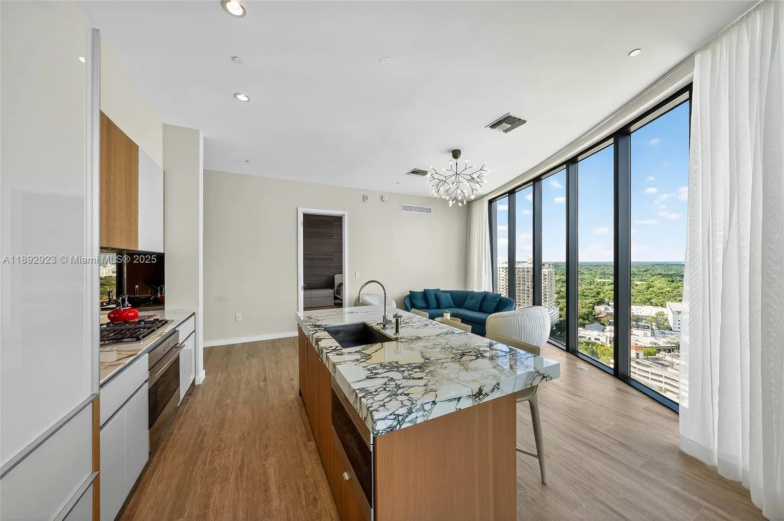 2831 S Bayshore Dr # PH-8, Miami, FL 33133 photo 7