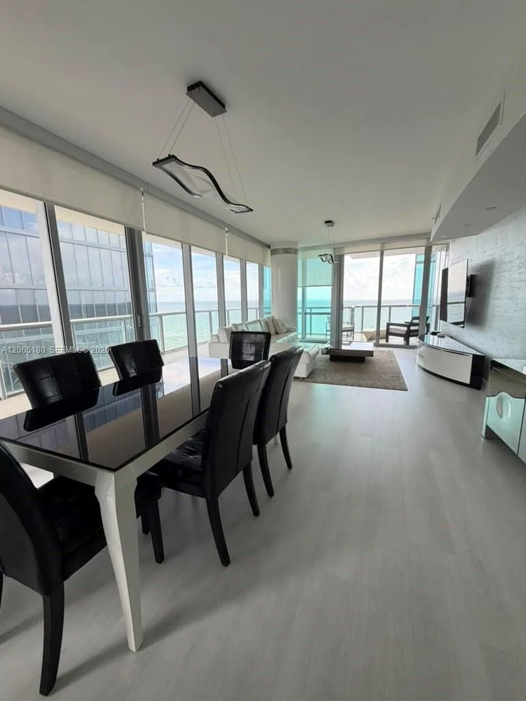 17121 Collins Ave # 1208, Sunny Isles Beach, FL 33160