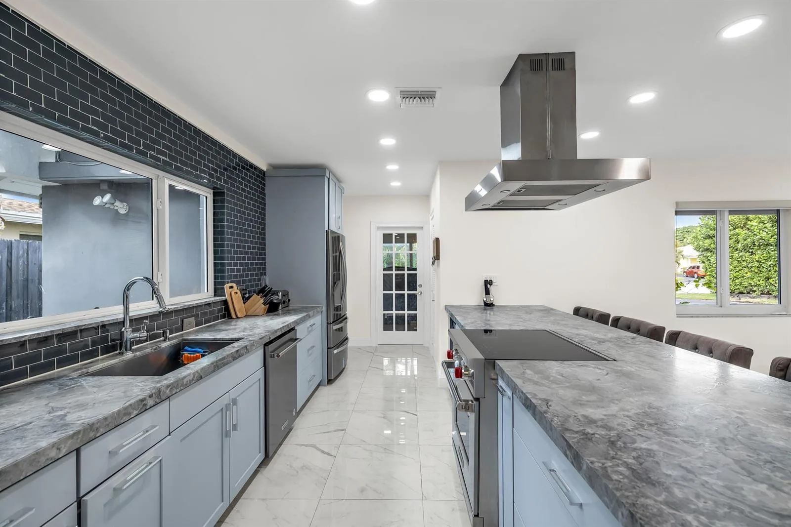 1920 NE 57th Street, Fort Lauderdale, FL 33308 photo 8
