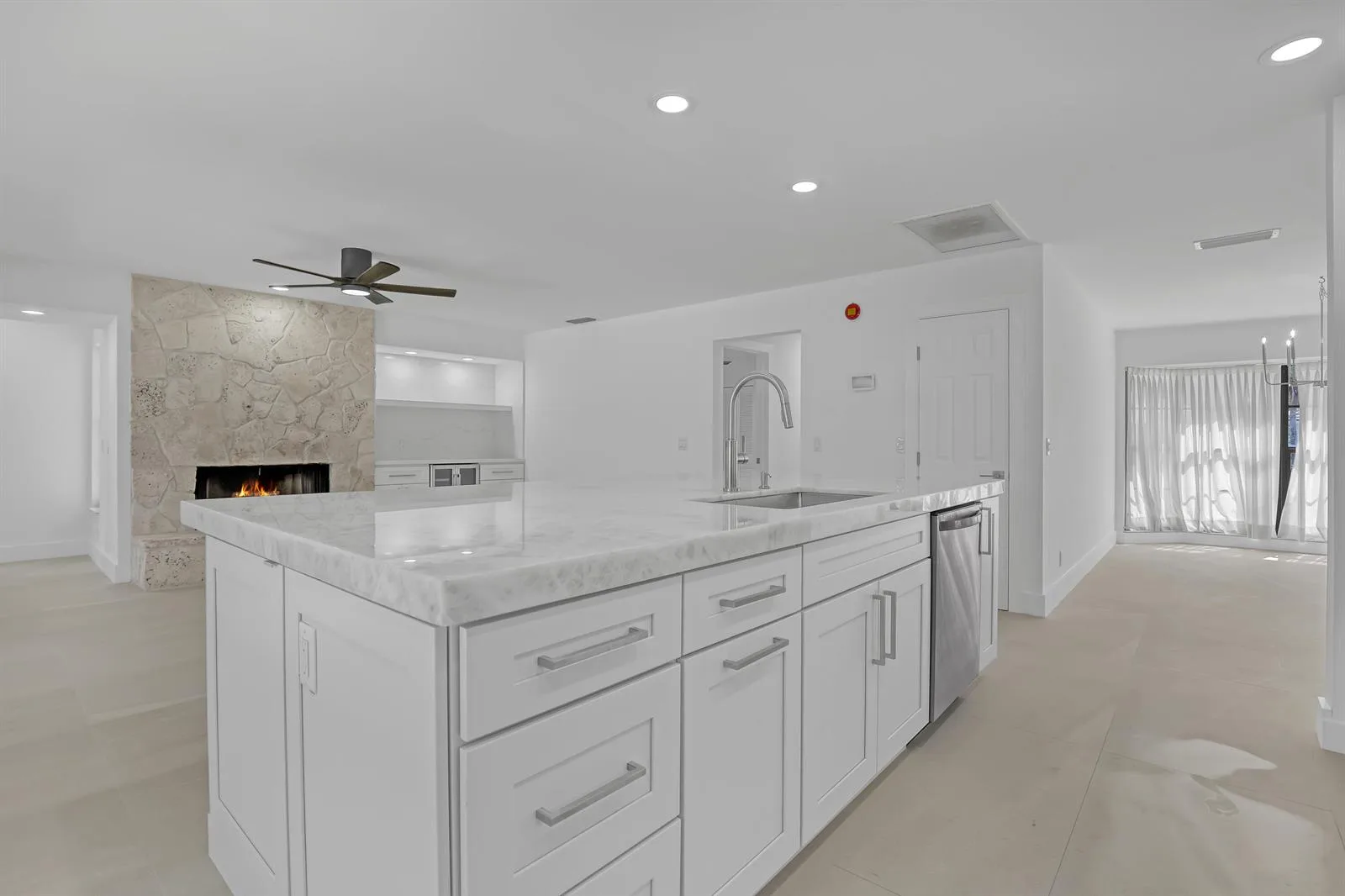 163 Apollo Circle, Jupiter, FL 33477 photo 12