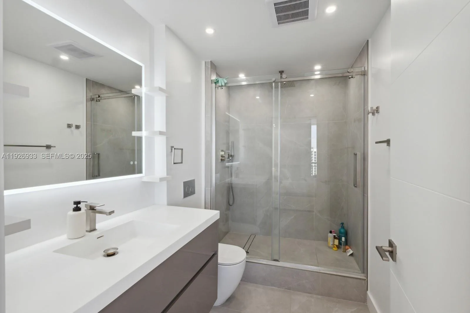 999 SW 1st Ave # 2809, Miami, FL 33130 photo 8