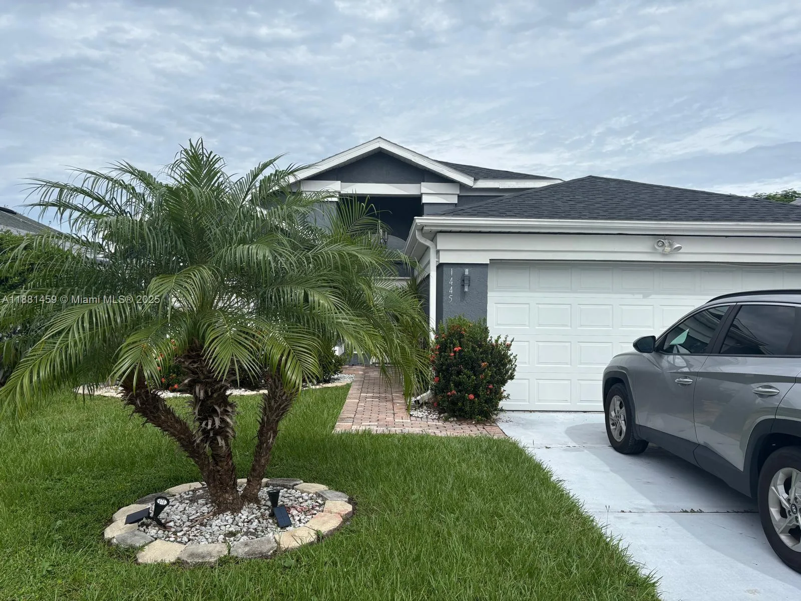 1445 AVLEIGH CIR, Orlando, FL 32824 photo 2